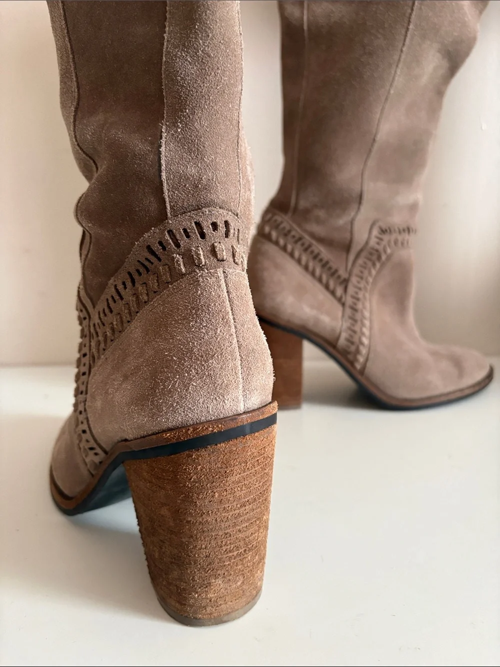 Vince Camuto vince camuto